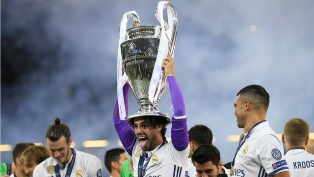 Champions League: Uefa muda escala de árbitros após erro em