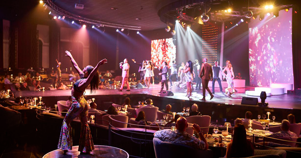 Chic restaurante riviera