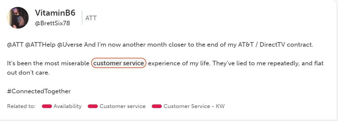Customer tweet complaining about customer service of large US Telco