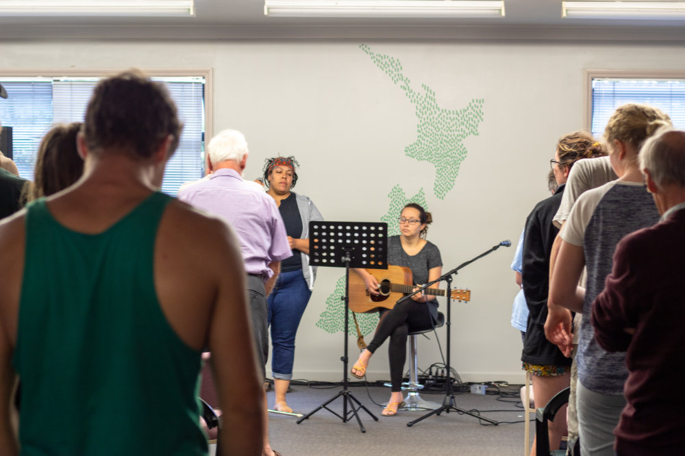 worship-intercession-ywam-new-zealand-staff-opportunities