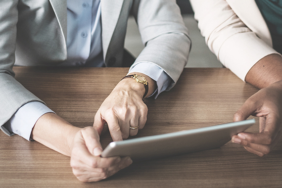 Miksi työntekijöitä haetaan nimettömille asiakasyrityksille?