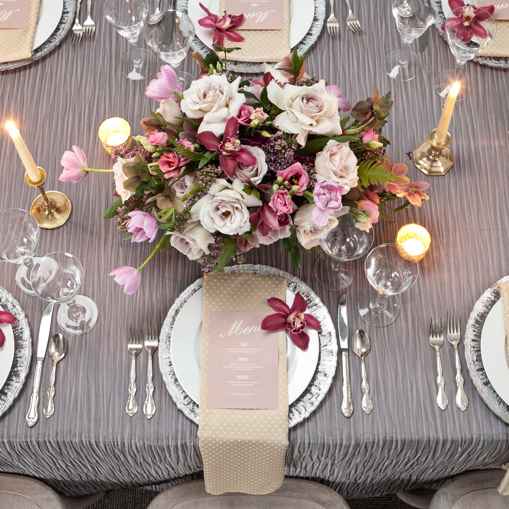 Floral Arrangment Wedding Inspiration | BBJ Linen