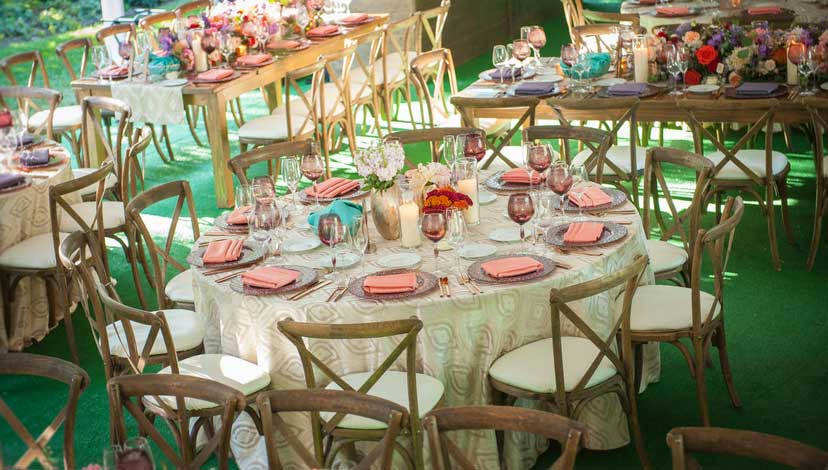 Rustic-wedding-table