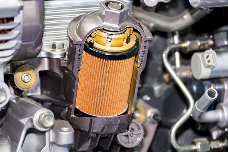 El filtro de aceite del motor, qué es y cuál es su cometido
