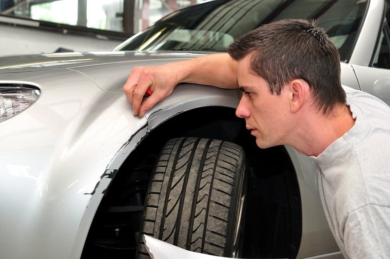 Cómo reparar del coche: 6 formas de quitarlos