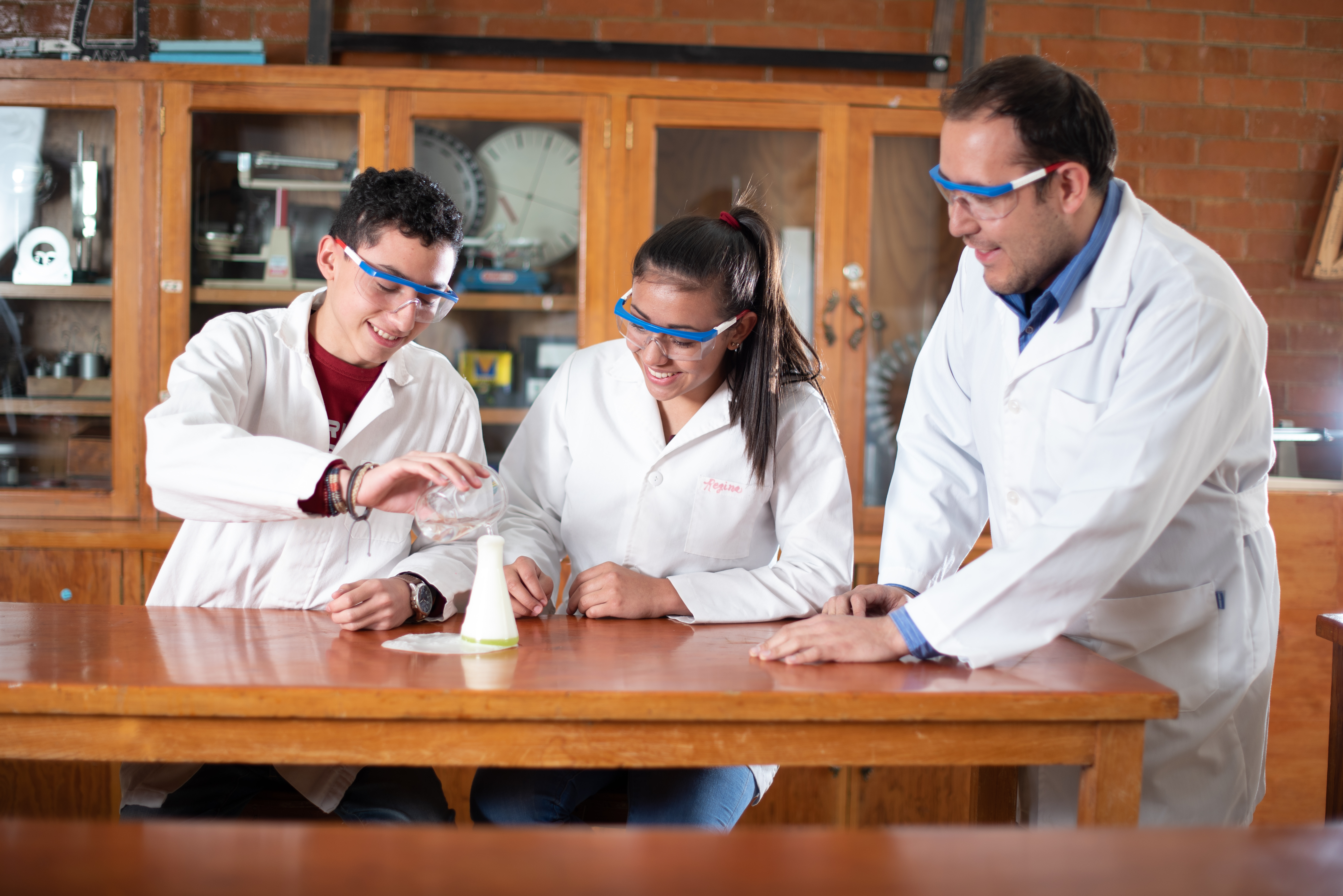 COLEGIO CHIMALISTAC 035