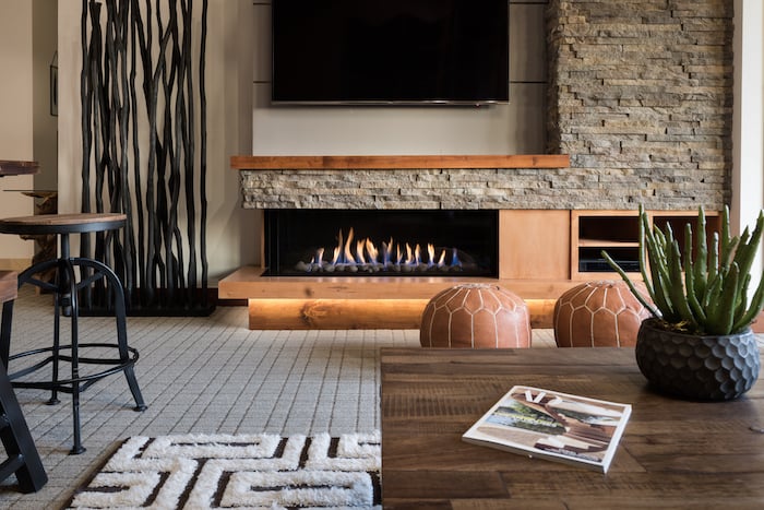 https://cdn2.hubspot.net/hubfs/5208252/BLOG-7-Contemporary-Fireplace-Mantel-Design-Ideas-for-Interior-Designers.jpg