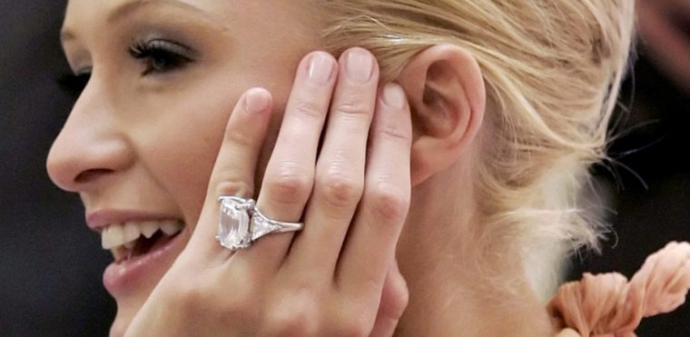 Moval Diamond Ring – Hamra Jewelers