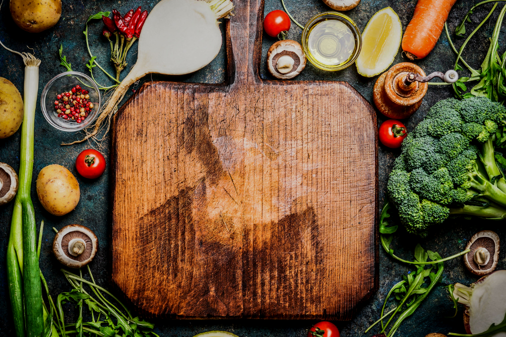 Consumers love that they get to test the newest food trends in a meal-kit delivery service. With exemplify originality in flavor, preparation, and presentation the trends start here.