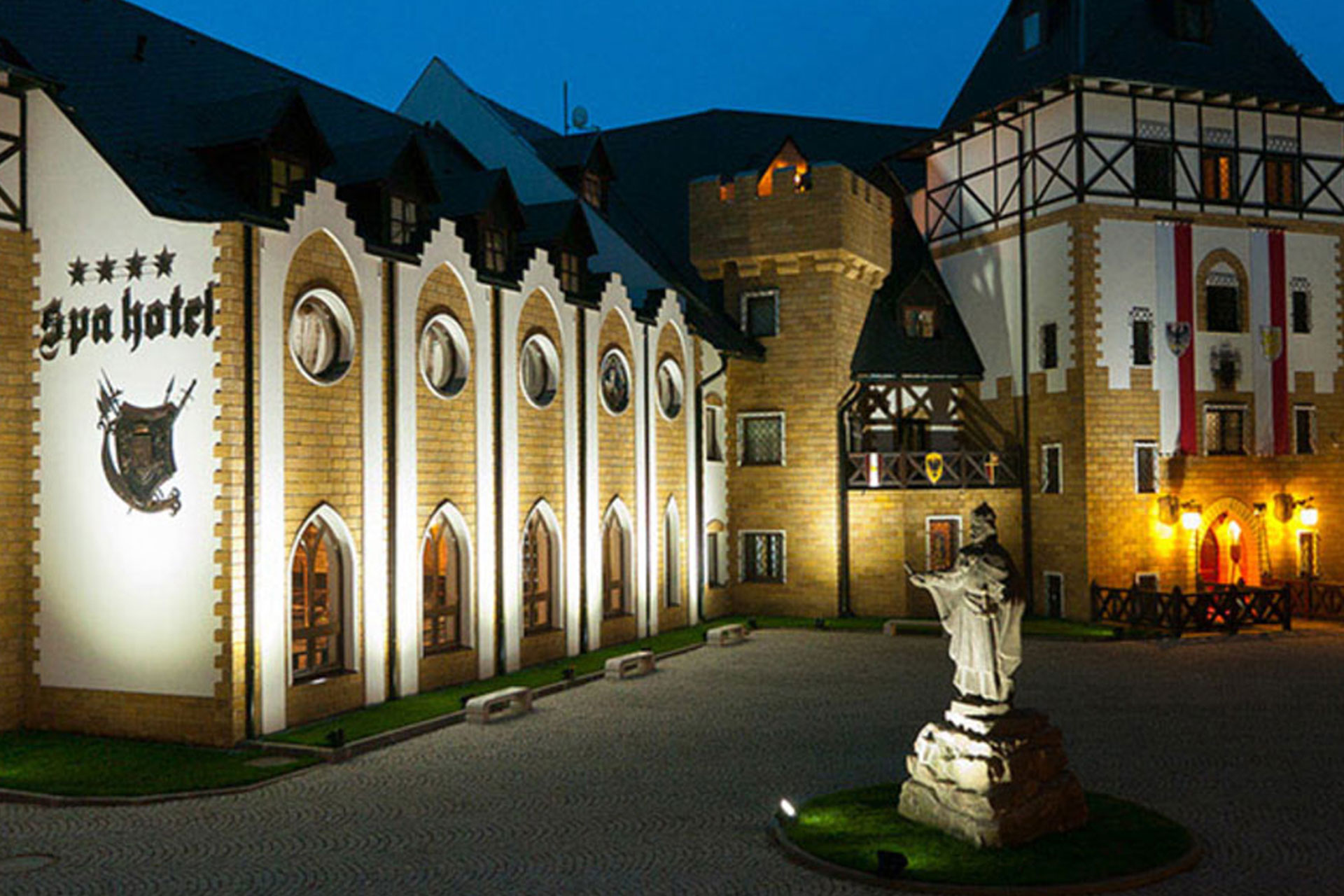 NS-Ltd-Cloud-Electronics-Chateaux-Luzec-Image