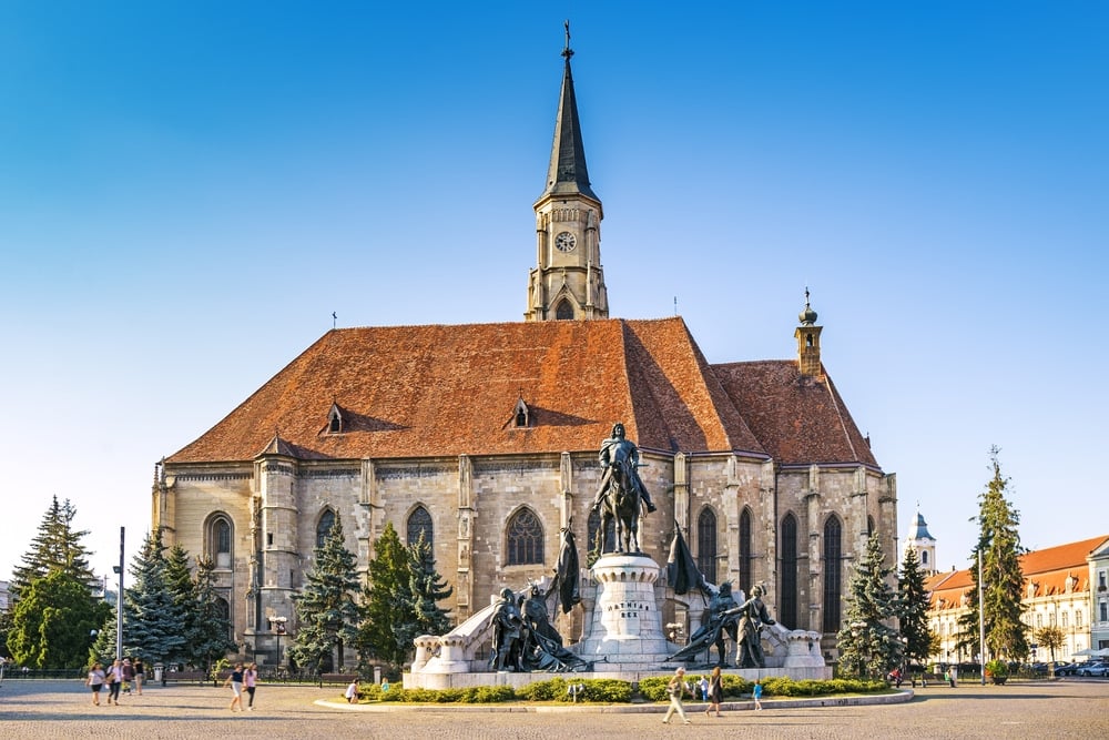 Sin-Michaëls Church and the Matthias Corviuns monument, Cluj-Napoca