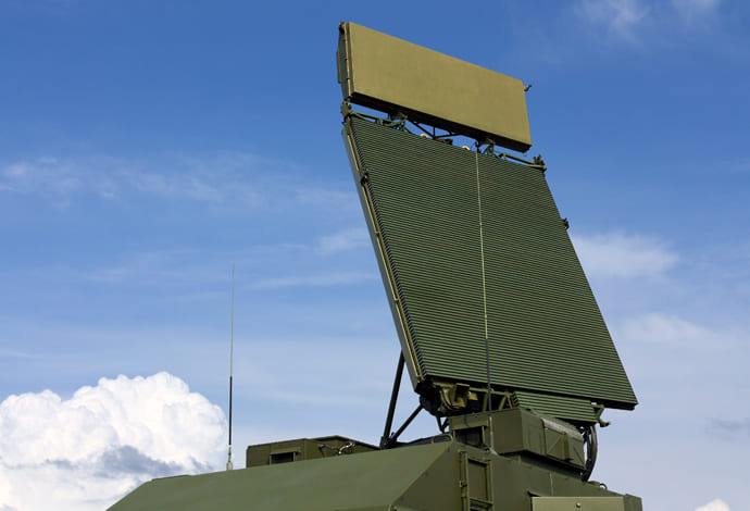 Radar Image 2 - shutterstock_155402870 - 690x470px