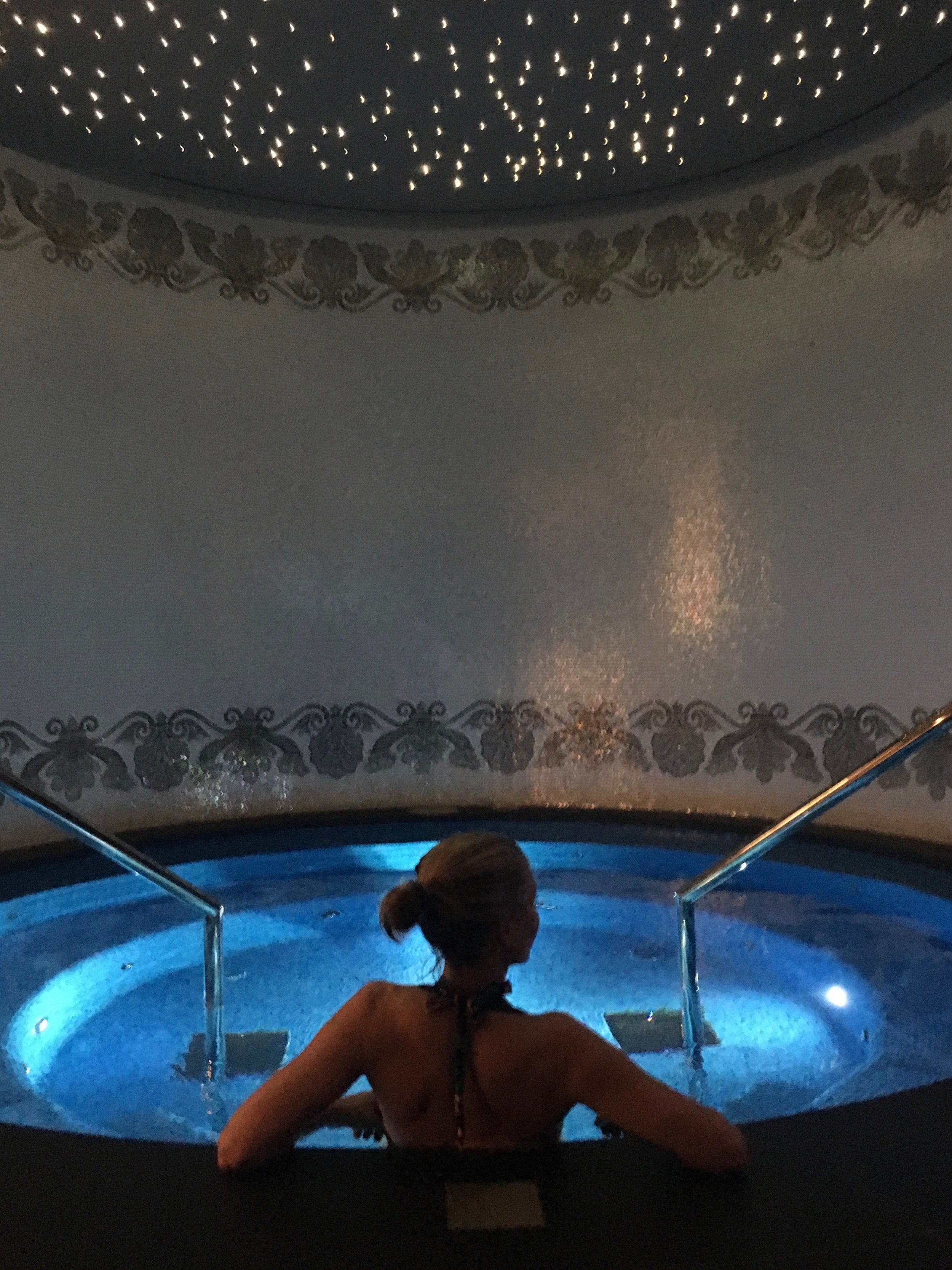  Relaxing in the mosaic-lined jacuzzi at the spa at the Palazzo Versace Dubaiu 