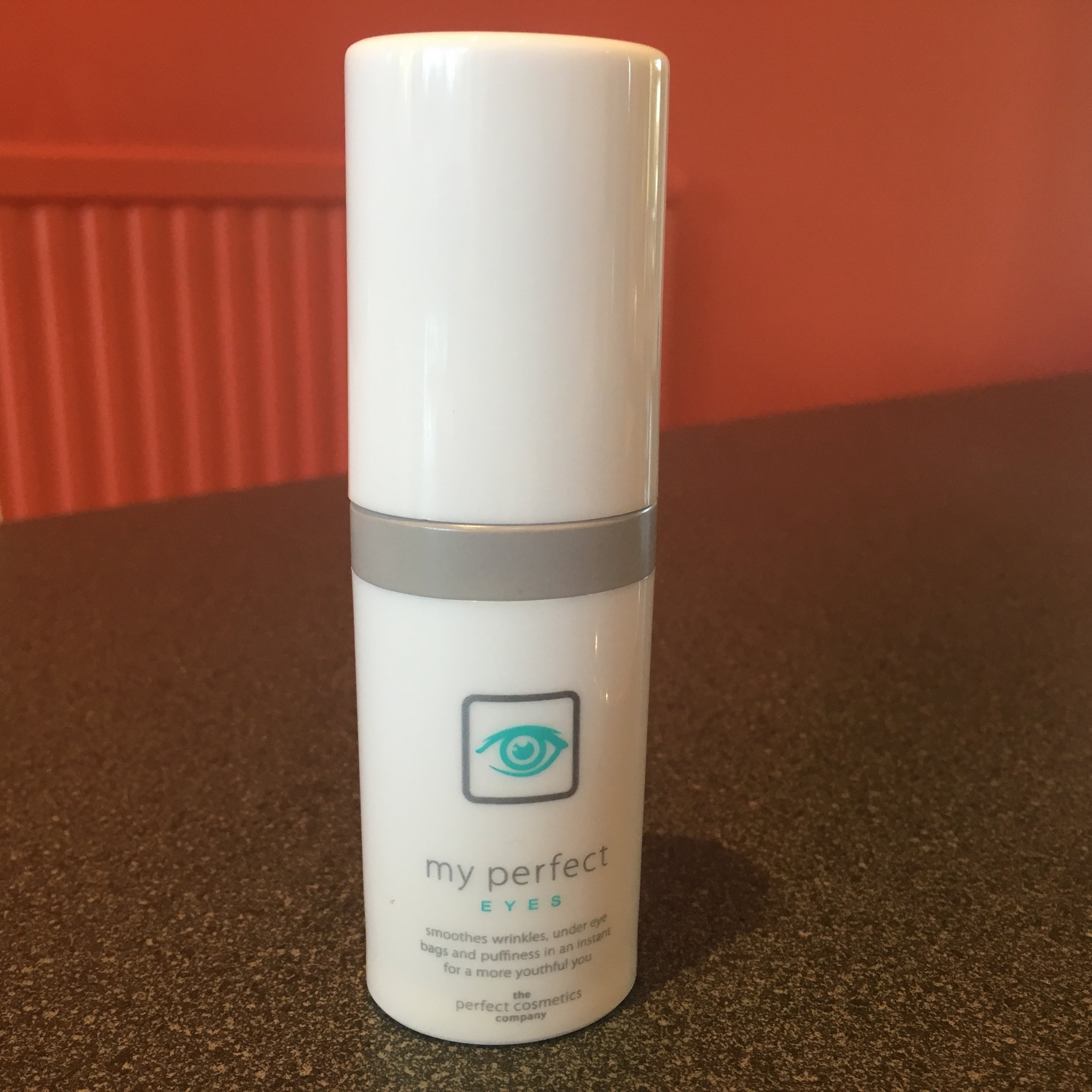  The product: My Perfect Eyes wrinkle-smoothing gel 