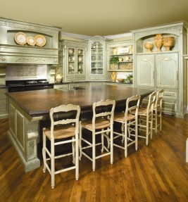 Continental Kitchen Cabinetry 