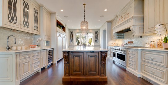 Habersham Custom Kitchen Cabinetry by Kellie Burke Interiors 