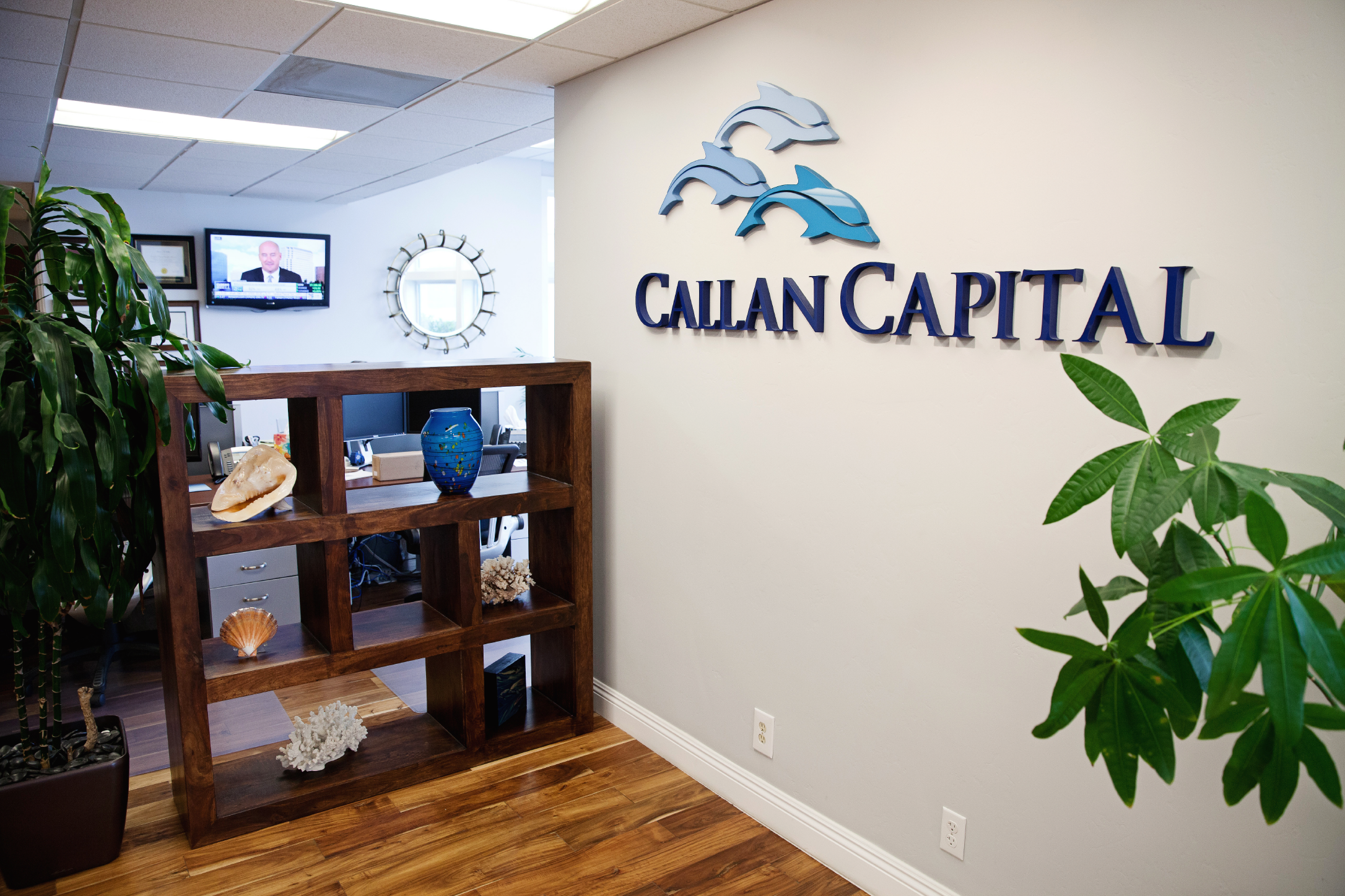 2-Callan-Capital-OutAboutComm