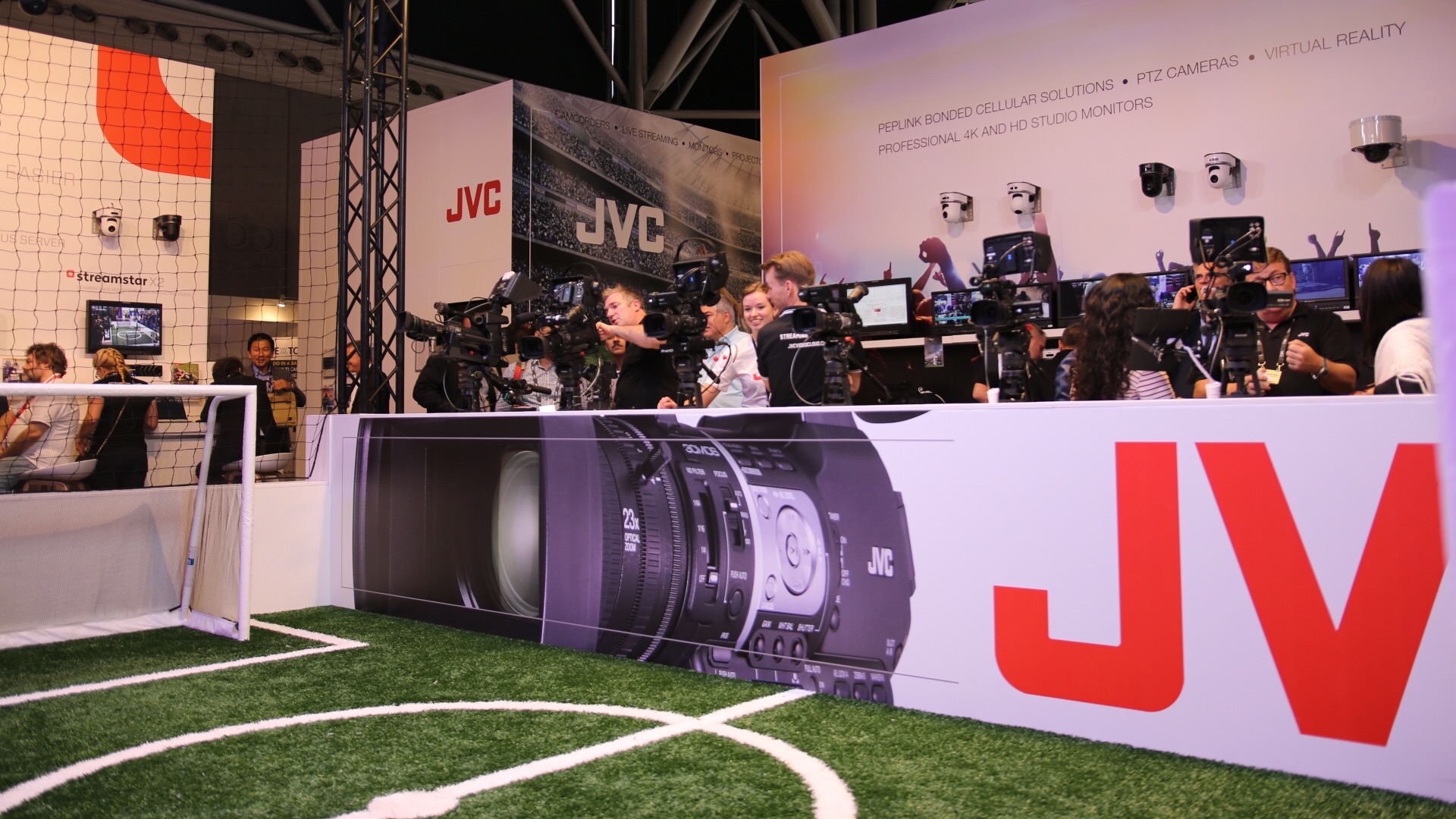 Standbouw-JVCKENWOOD-IBC