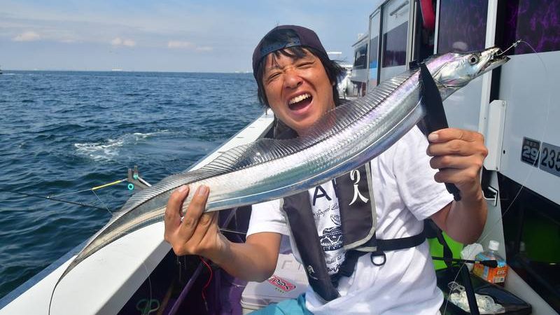 東京湾のタチウオ釣り超入門 エサ釣り編 船の乗り方 道具解説 釣り方 魚種別釣りガイド