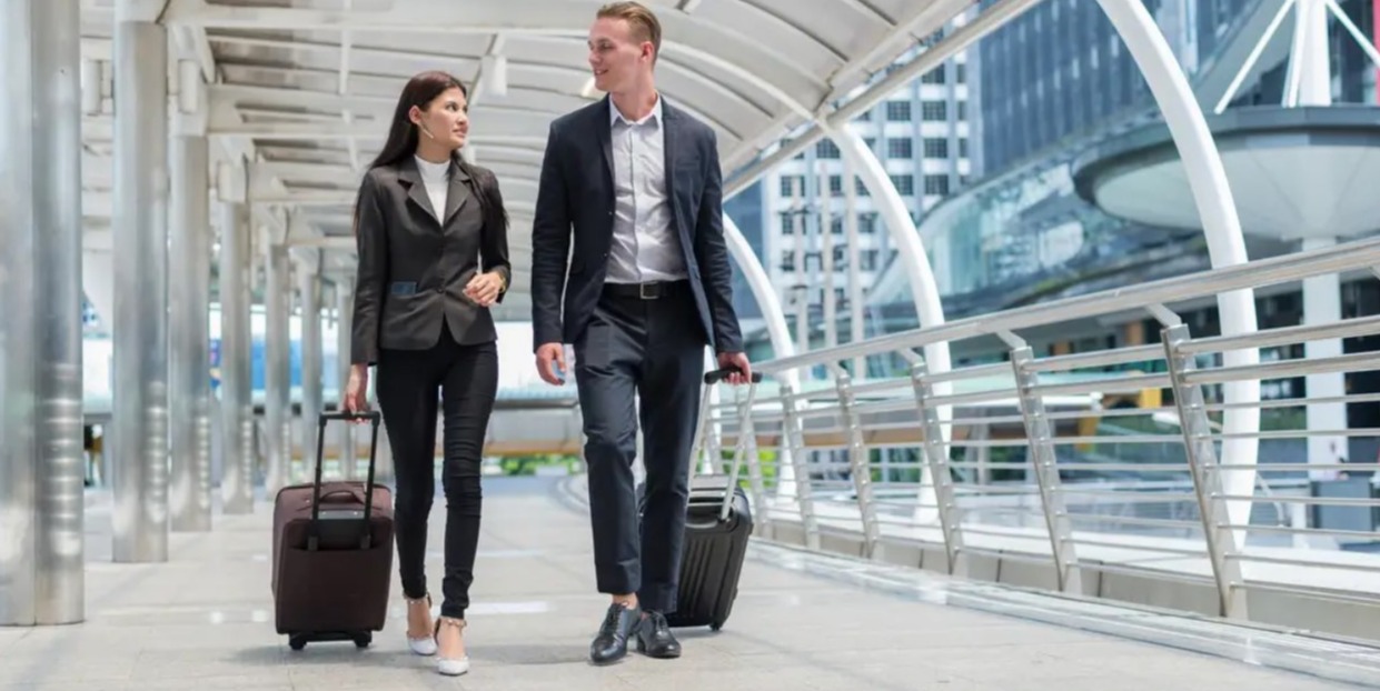 business travel luggage tips