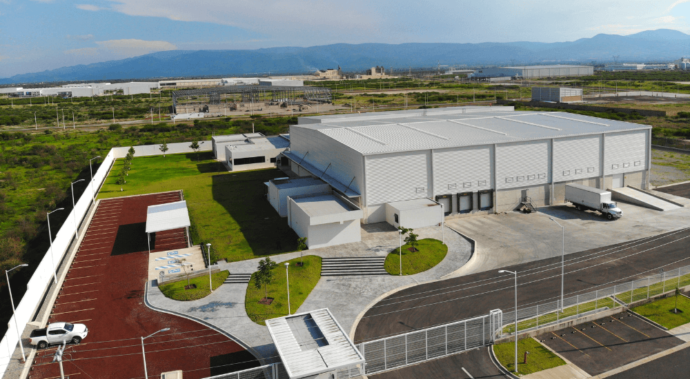 Frontier naves medianas