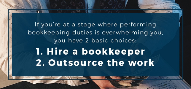 What's the Difference Between a Bookkeeper, Controller and CFO? 4 What Are the Differences Between Bookkeepers, Controllers and CFOs?