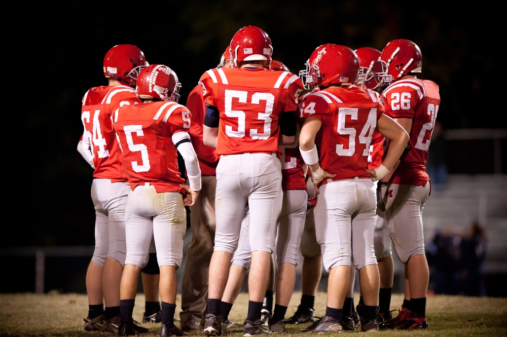How Your Business Can Score by Sponsoring High School Sports