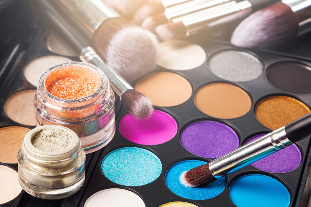 Copy-of-Las-marcas-de-cosmética-en-redes-sociales-en-España-y-LATAM_HD-1-1-1068x712