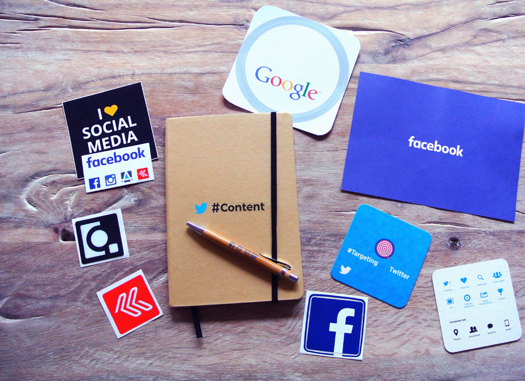 carnet-reseaux-sociaux