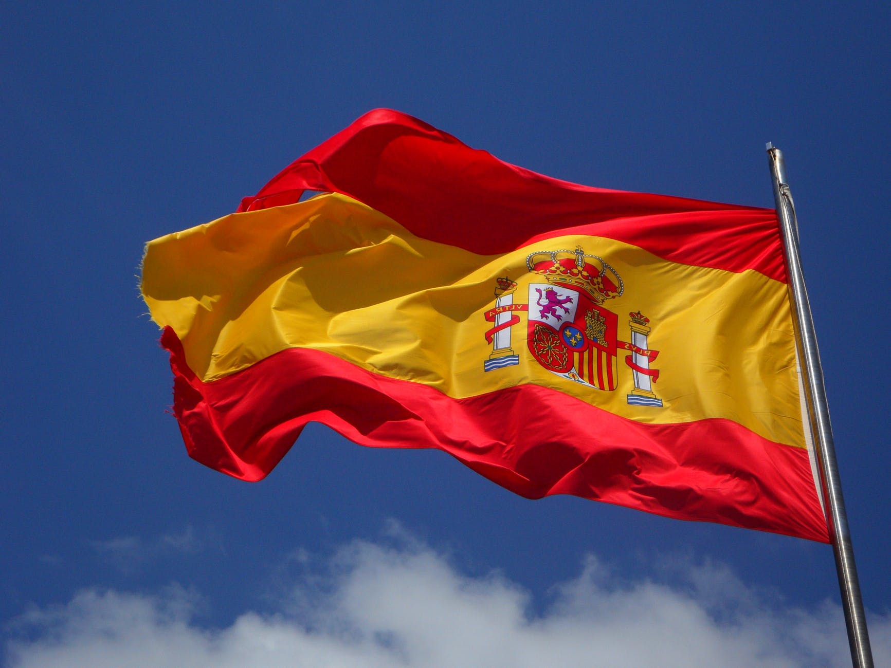 españa-bandera-cielo
