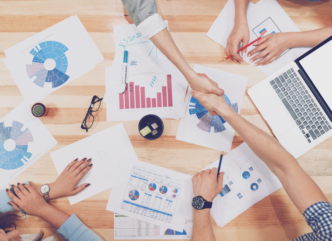 high-performing-brands-use-social-data