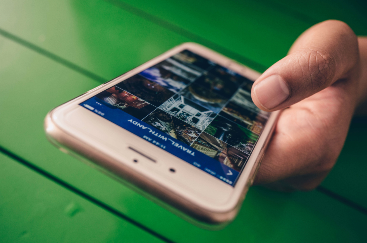 instagram-smartphone-travel-dashboard