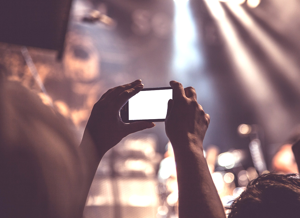 photo-smartphone-concert