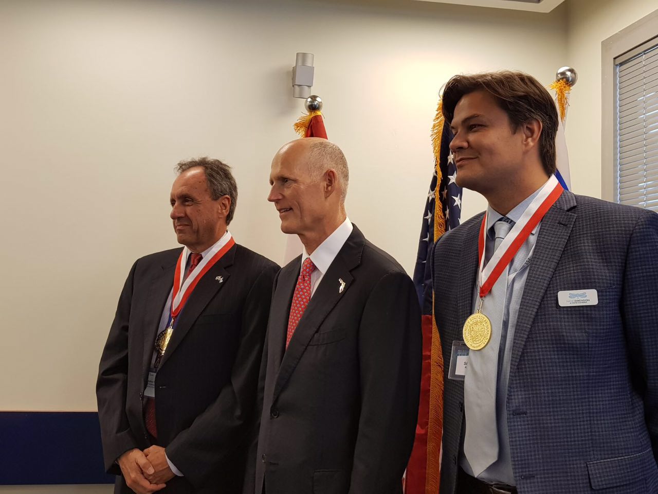 Simon Fried receives Business Ambassador's Award