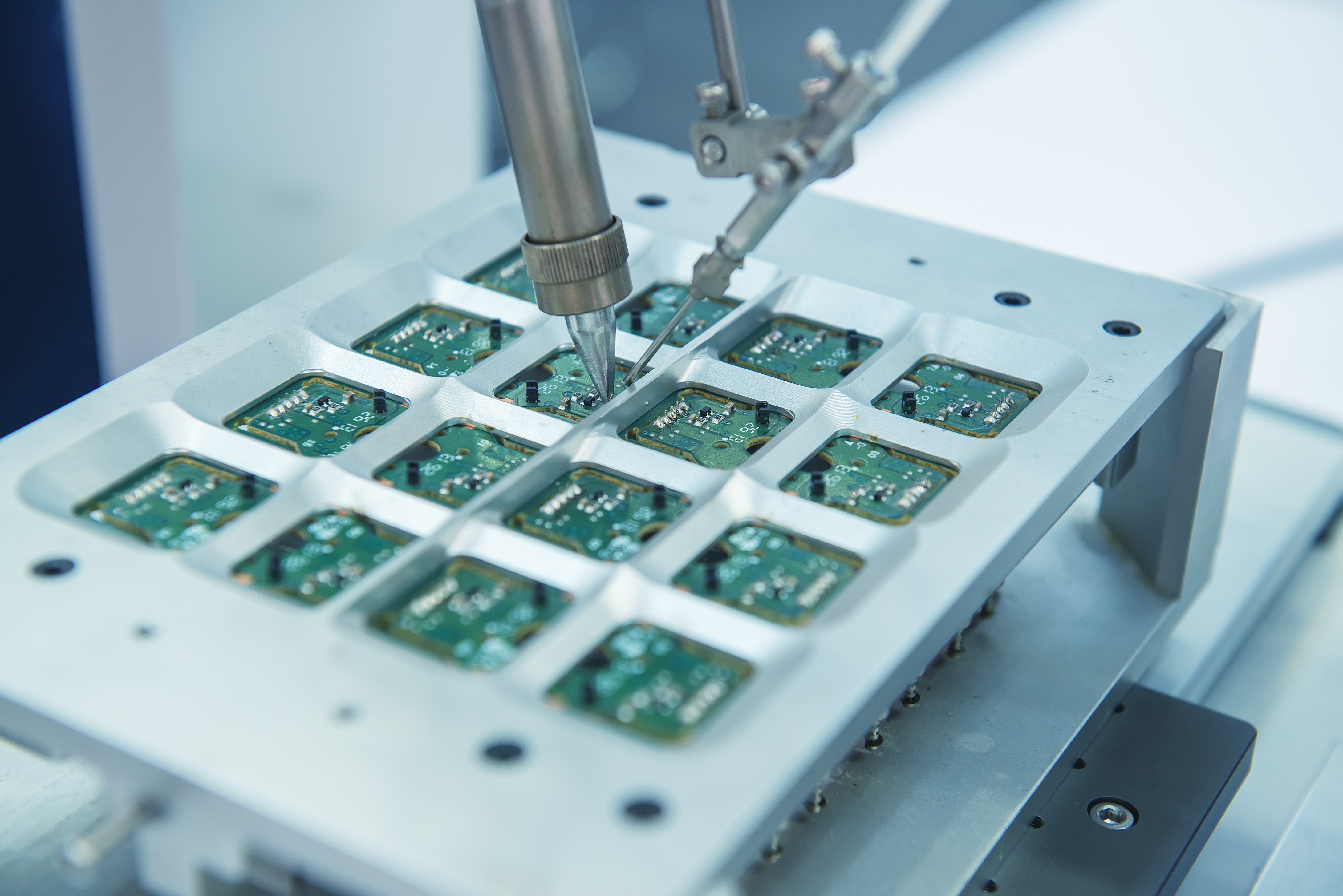 Even traditional PCB process, such as this automated soldering machine, can see the benefits of digital manufacturing.