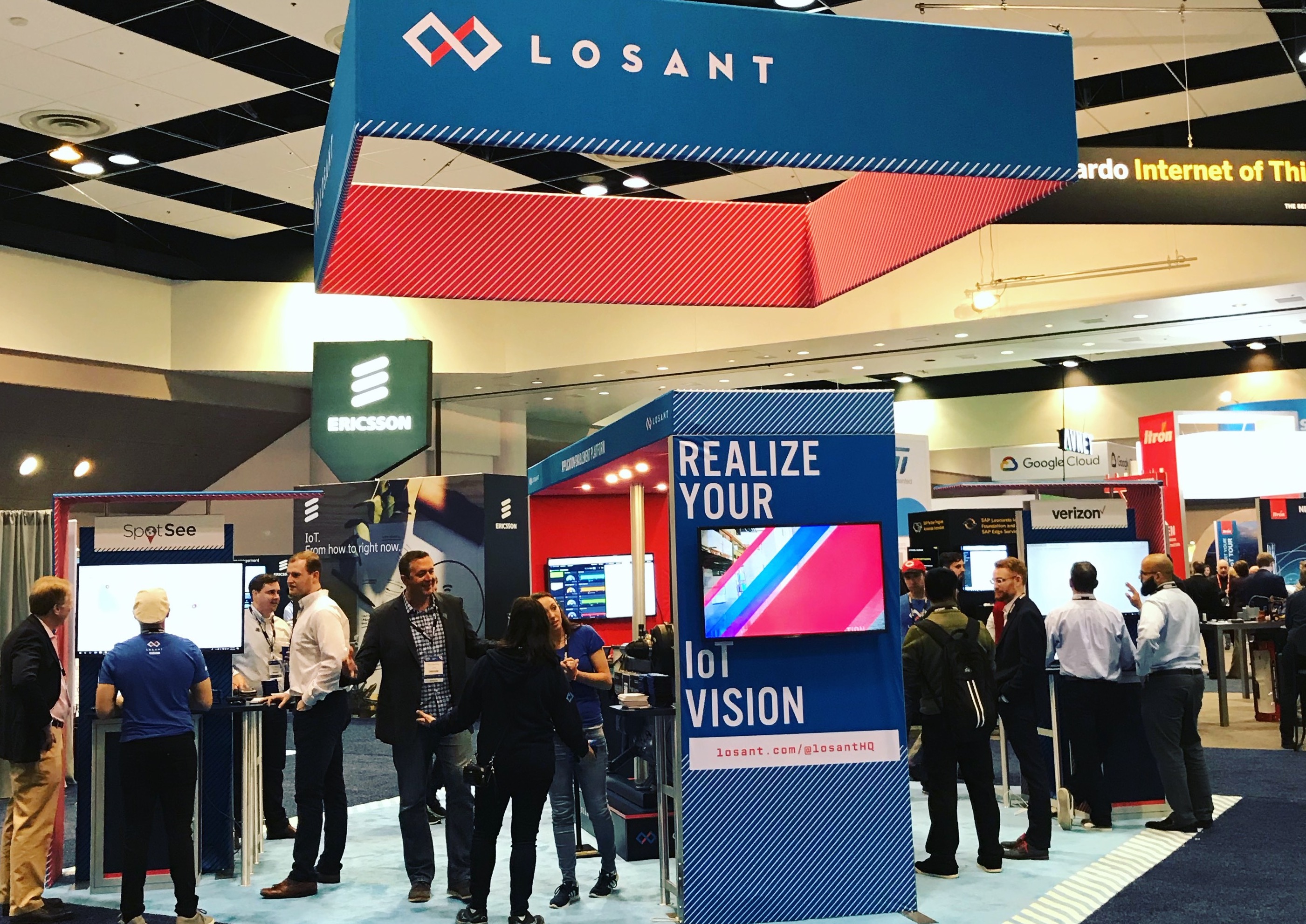 Booth-crop